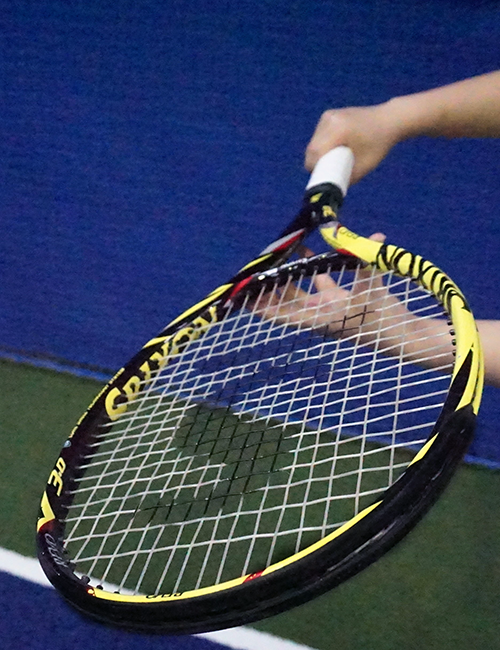 意外に知らなかった？ テニス ラケットのパーツの名前【動画有】 | テニスの学校｜硬式テニスの総合情報サイト