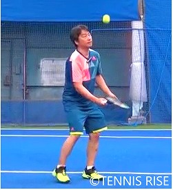 テニス ボレーボレー 中級者向け打ち方と練習方法 テニスの学校 硬式テニスの総合情報サイト