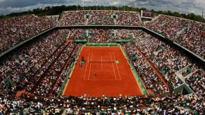 テニス 全仏オープン とは コートに魔物が住んでいる 動画有 テニスの学校 硬式テニスの総合情報サイト